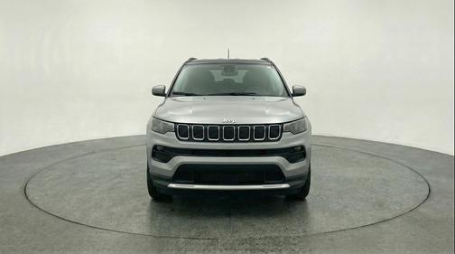 Silver Zynith Metallic Clearcoat 2025 Jeep Compass Limited