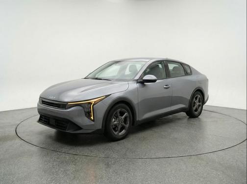 Steel Gray 2025 Kia K4 LXS