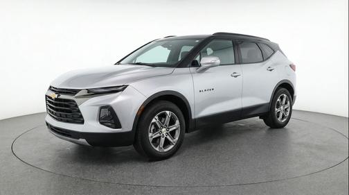 Sterling Gray Metallic 2025 Chevrolet Blazer 2LT