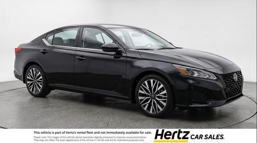 Super Black 2025 Nissan Altima SV FWD