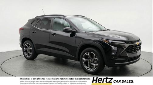 Mosaic Black Metallic 2025 Chevrolet Trax LT