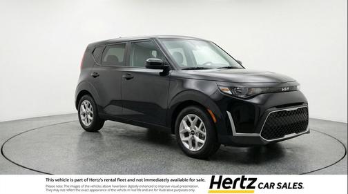 Fusion Black 2025 Kia Soul LX