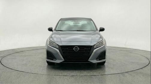 Gun Metallic 2025 Nissan Altima SV FWD