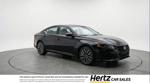 Super Black 2025 Nissan Altima SV FWD