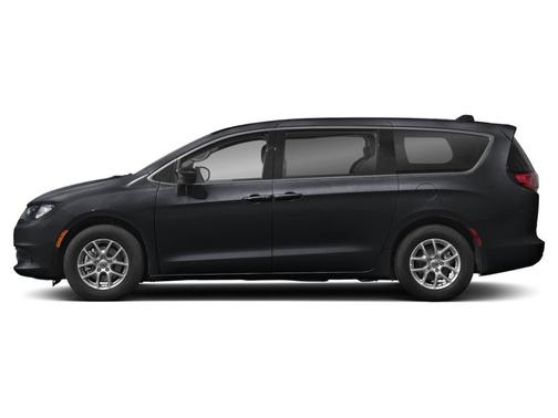 Brilliant Black Crystal Pearlcoat 2023 Chrysler Voyager LX