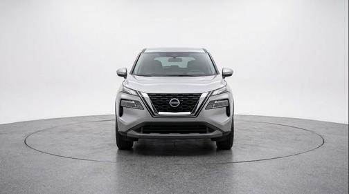 Brilliant Silver Metallic 2025 Nissan Rogue SV