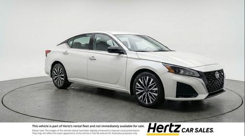Glacier White 2025 Nissan Altima SV FWD