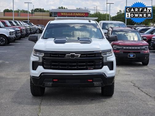 Summit White 2023 Chevrolet Silverado 1500 LT TRAIL BOSS