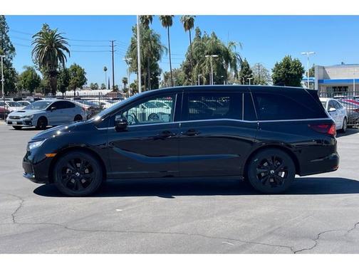 2023 Honda Odyssey 