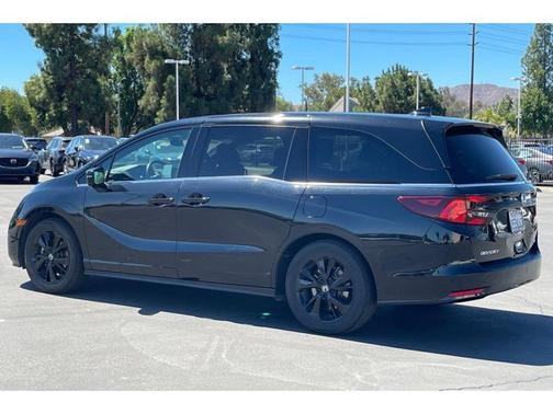 2023 Honda Odyssey 