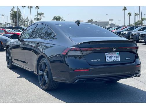 Crystal Black Pearl 2024 Honda Accord Hybrid