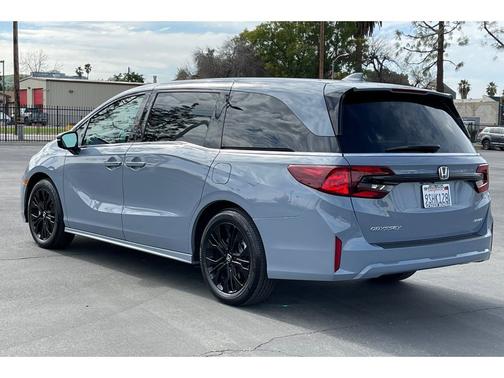 2025 Honda Odyssey 