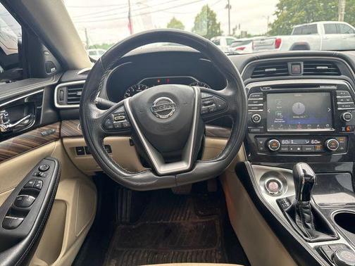 2017 Nissan Maxima 3.5 Platinum