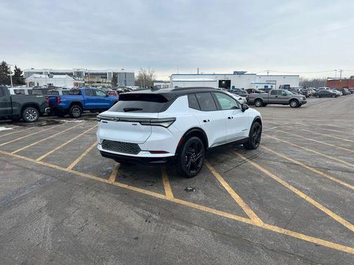 2026 Chevrolet Equinox EV RS
