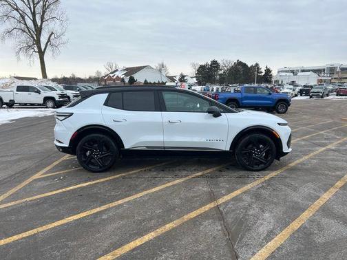 2026 Chevrolet Equinox EV RS