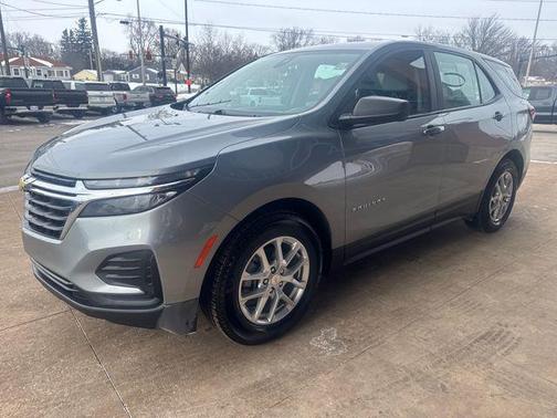 2023 Chevrolet Equinox LS