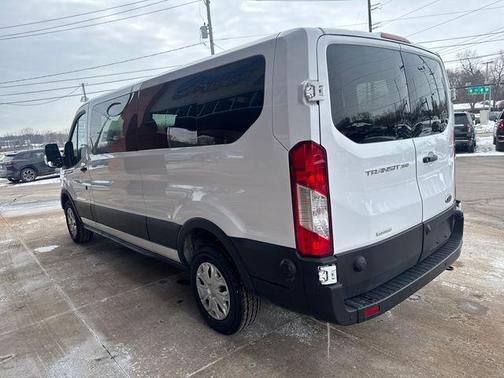 2024 Ford Transit-350 XLT