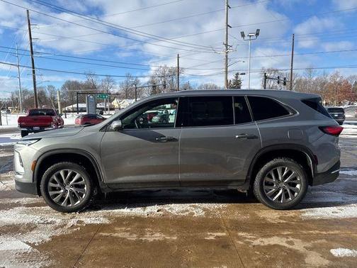 2025 Buick Enclave Preferred