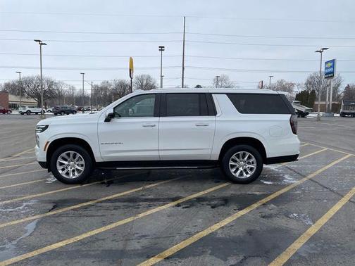 2025 Chevrolet Suburban Premier