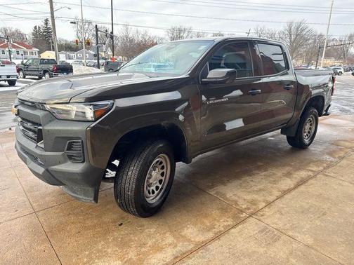 2024 Chevrolet Colorado WT
