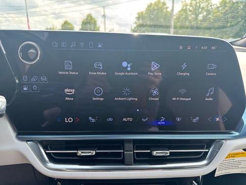 2024 Chevrolet Equinox EV LT