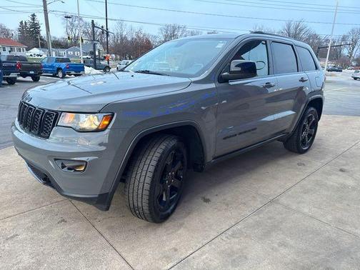 2019 Jeep Grand Cherokee Laredo