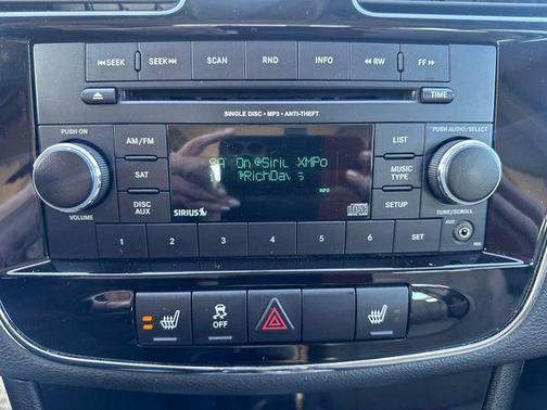 2013 Chrysler 200 Limited