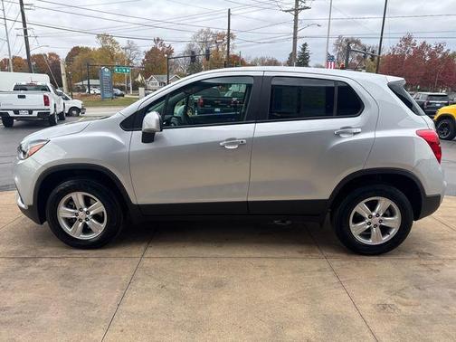 2022 Chevrolet Trax LS