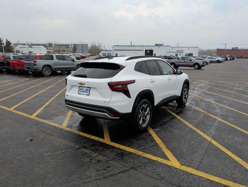 2026 Chevrolet Trax LT