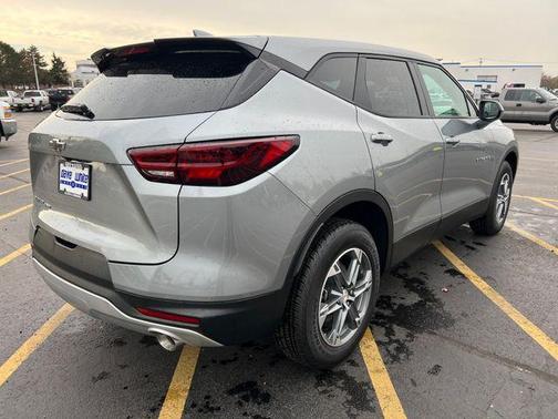 2025 Chevrolet Blazer LT