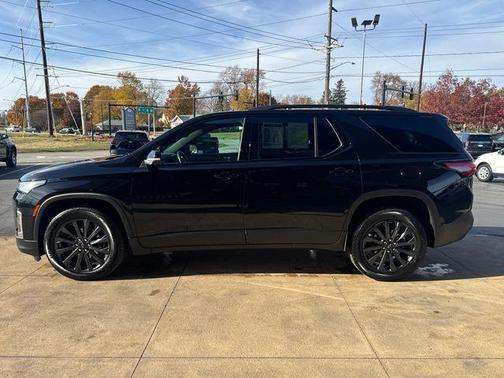 2023 Chevrolet Traverse RS