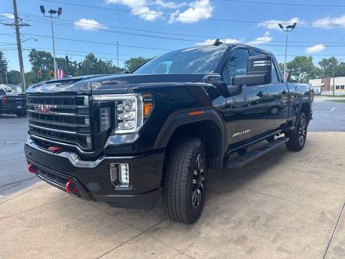 2021 GMC Sierra 2500 AT4
