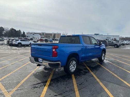 2025 Chevrolet Silverado 1500 LT