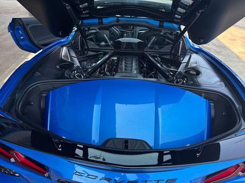 2025 Chevrolet Corvette Stingray w/1LT