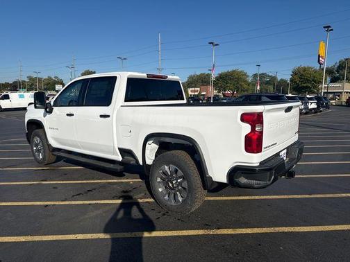 2026 Chevrolet Silverado 2500 Custom