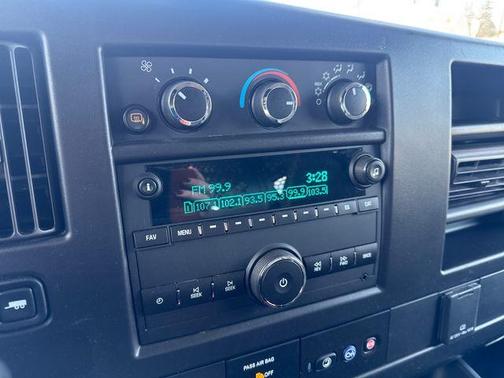 2024 Chevrolet Express 2500 Work Van