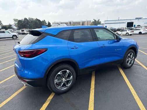 2025 Chevrolet Blazer LT