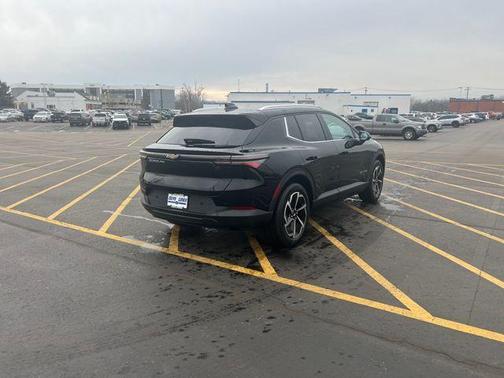 2026 Chevrolet Equinox EV LT 2