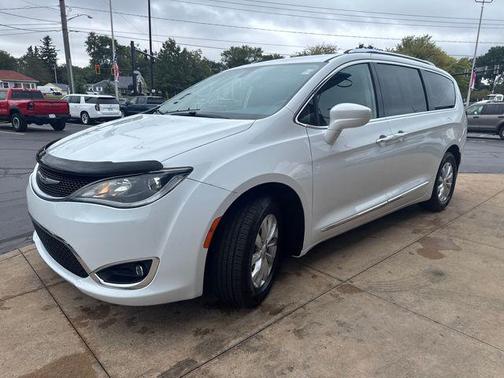 2019 Chrysler Pacifica Touring-L