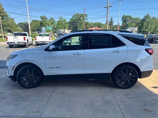 2022 Chevrolet Equinox RS