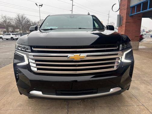 2021 Chevrolet Suburban High Country