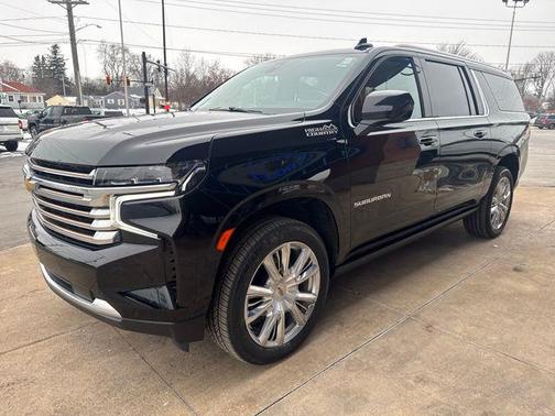 2021 Chevrolet Suburban High Country