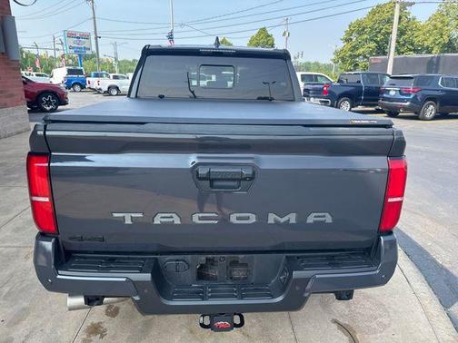 2024 Toyota Tacoma TRD Sport