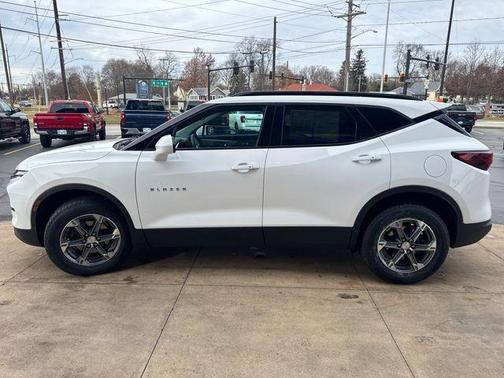 2023 Chevrolet Blazer 2LT