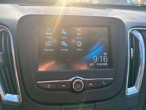 2017 Chevrolet Malibu 1LT