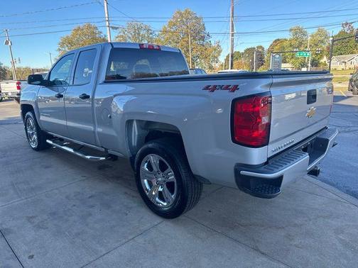 2018 Chevrolet Silverado 1500 Custom