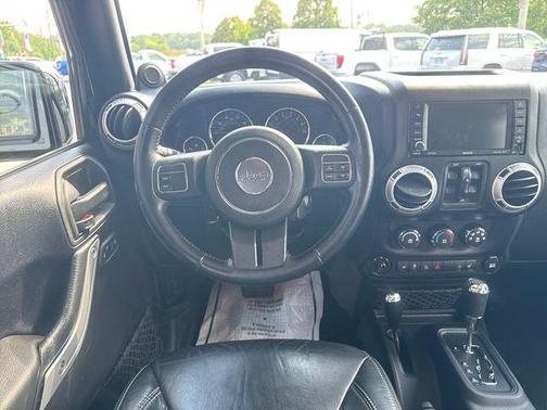 2014 Jeep Wrangler Unlimited Sahara