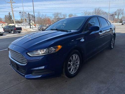 2016 Ford Fusion S