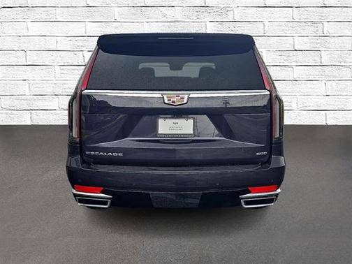 2022 Cadillac Escalade Luxury