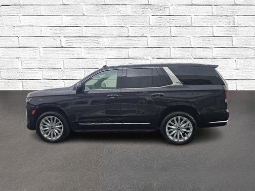 2022 Cadillac Escalade Luxury